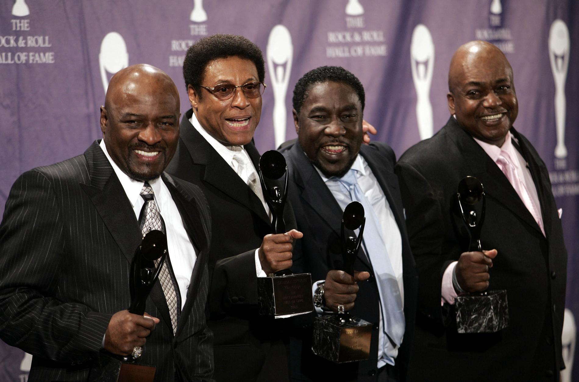 The O'Jays; Walter Williams, Sammy Strain, Eddie Levert och Bobby Massey, när de valdes in i Rock and Roll Hall of Fame 2005.
