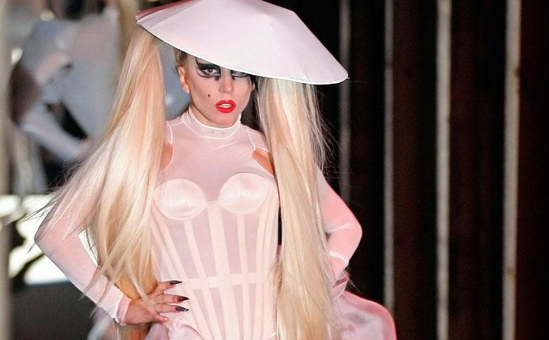 Lady Gaga hotar att stämma en glassbutik.