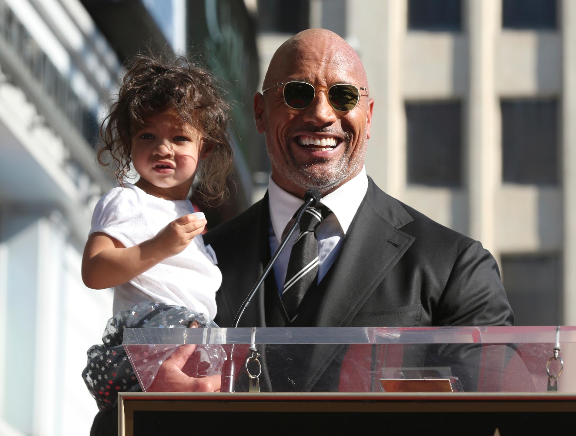 Dwayne ”The rock” Johnson med dottern Jasmine.