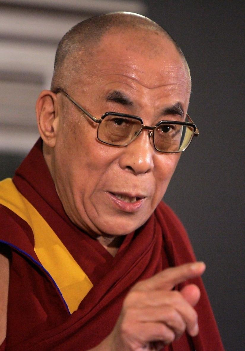 Kinas regering har gått med på att träffa Dalai Lama.