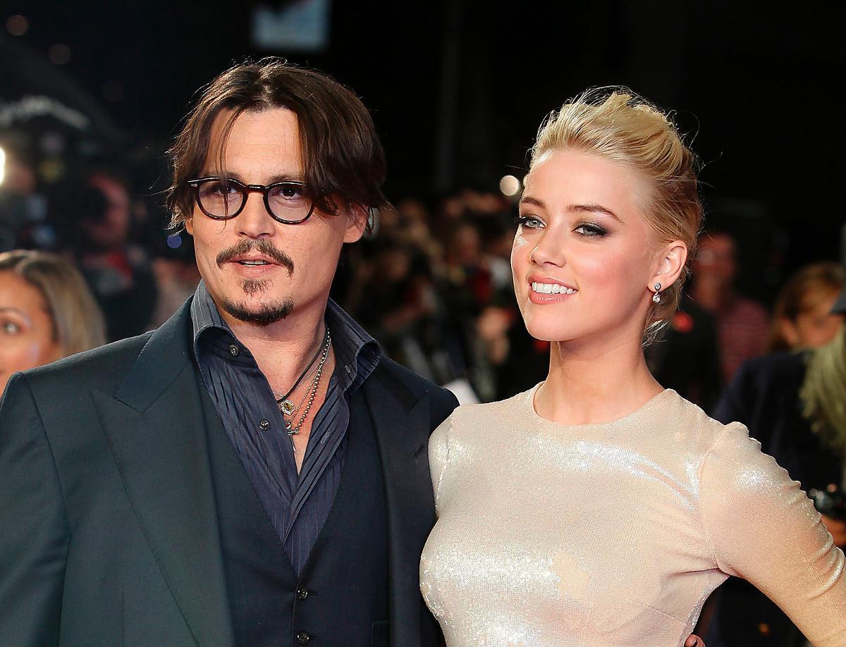 Amber Heard ansökte om skilsmässa från Johnny Depp måndagen den 23 maj.