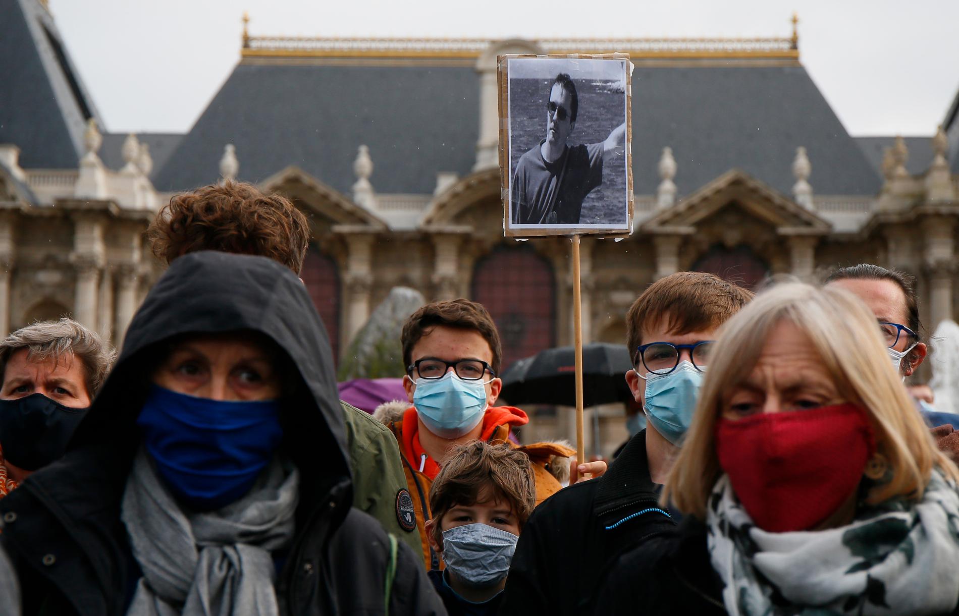I söndags hölls manifestationer runt om i Frankrike mot det islamistiska terrordådet mot läraren Samuel Paty utanför Paris.
