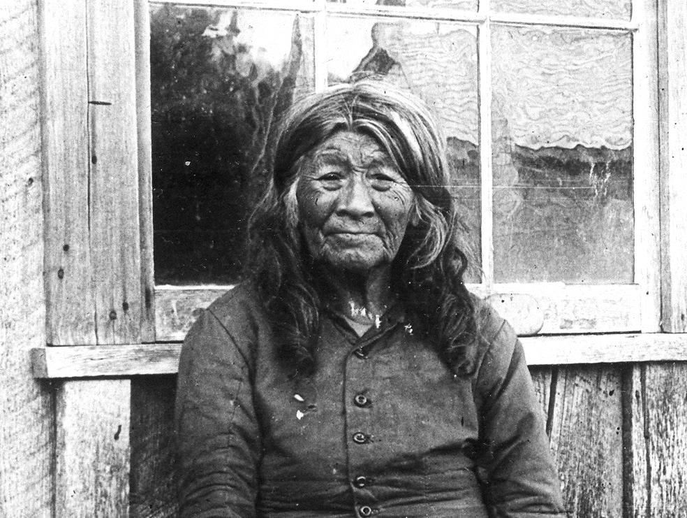 Jennie Michel, från Clapsop-stammen, fotograferades ofta. Foto: Clark Kinsey