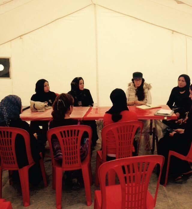 Delal i möte med kvinnor som flytt IS fångenskap om deras rättigheter i flyktinglägren.