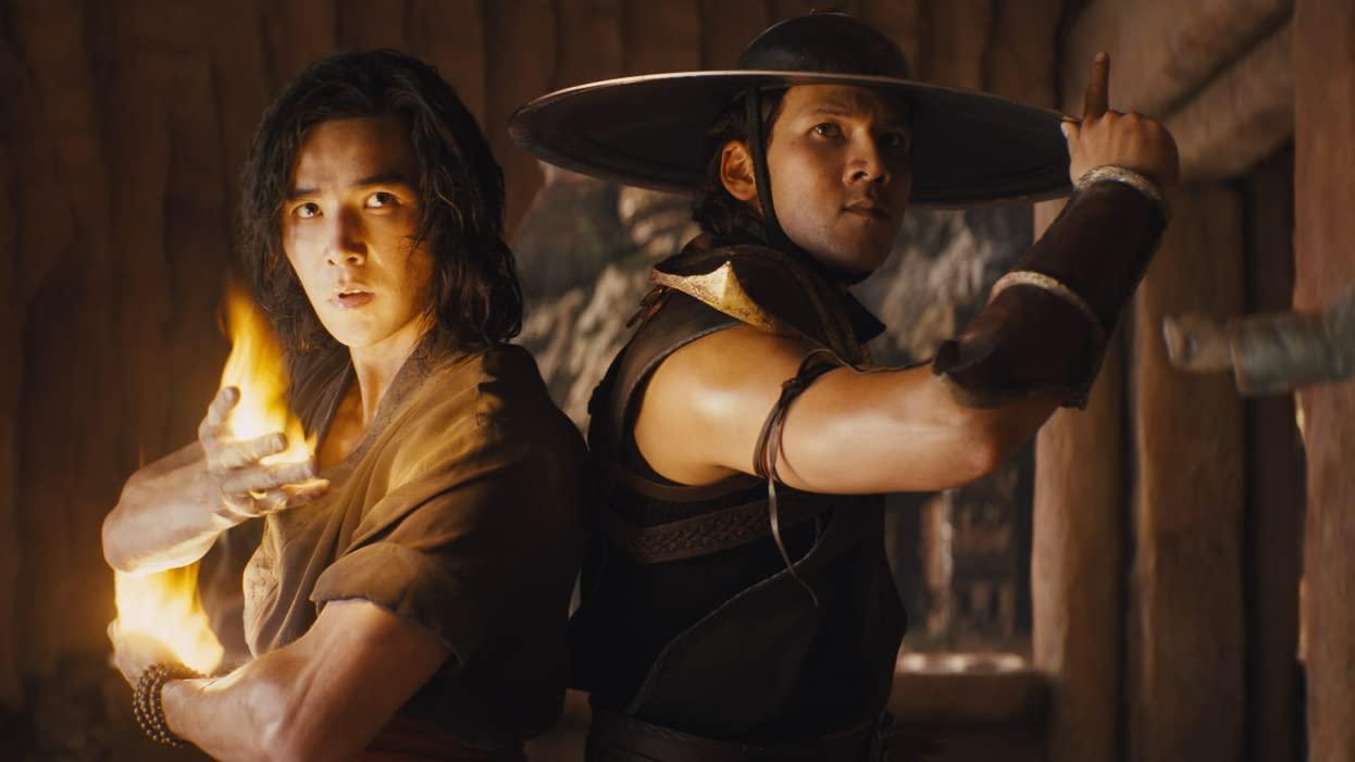 Ludi Lin och Max Huang i ”Mortal kombat”.