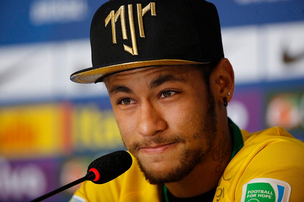 Neymar kan glömma keps och örhängen i framtiden.