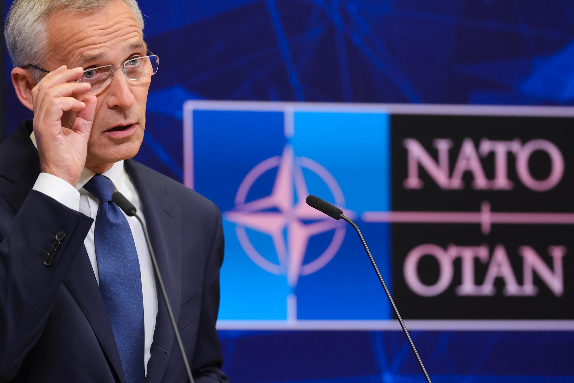 Natos generalsekreterare Jens Stoltenberg fördömer den ryska annekteringen.