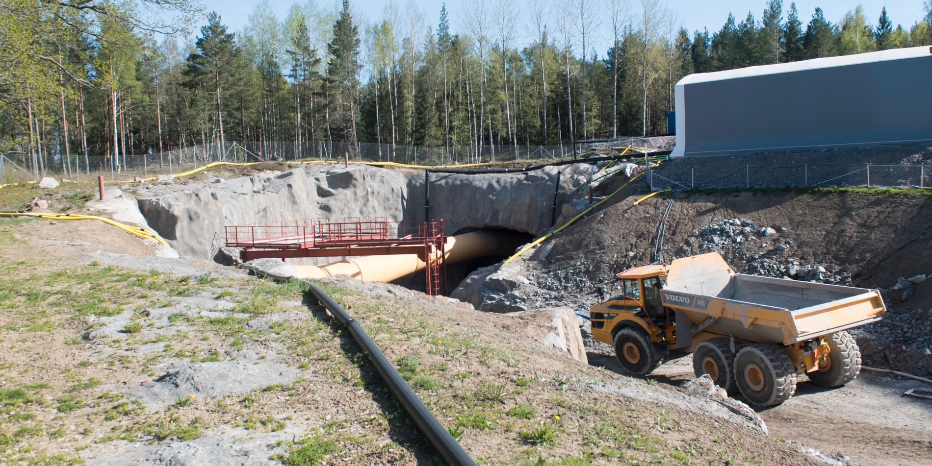 En nedfart till vägprojektet Förbifart Stockholm på Lovön utanför Stockholm. Nu har Trafikverket hävt kontraktet med huvudentreprenören efter lång tids misskötsel.