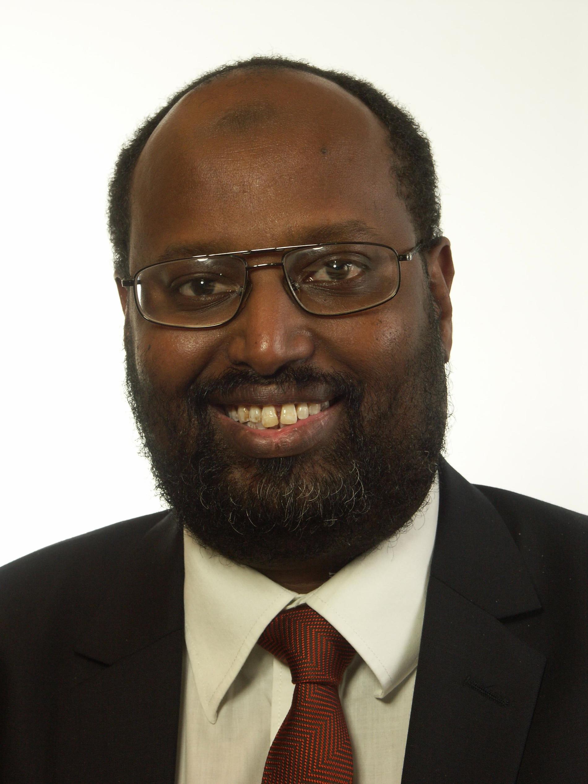 Abdirizak Waberi var tidigare riksdagsledamot för Moderaterna.