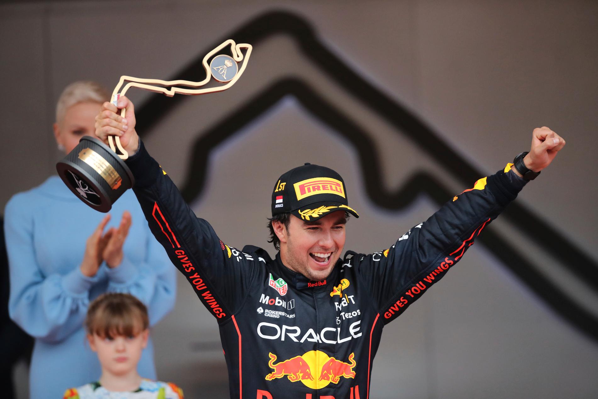 Sergio Peréz vann Monacos GP och har nu förlängt sitt kontrakt med Red Bull till 2024.