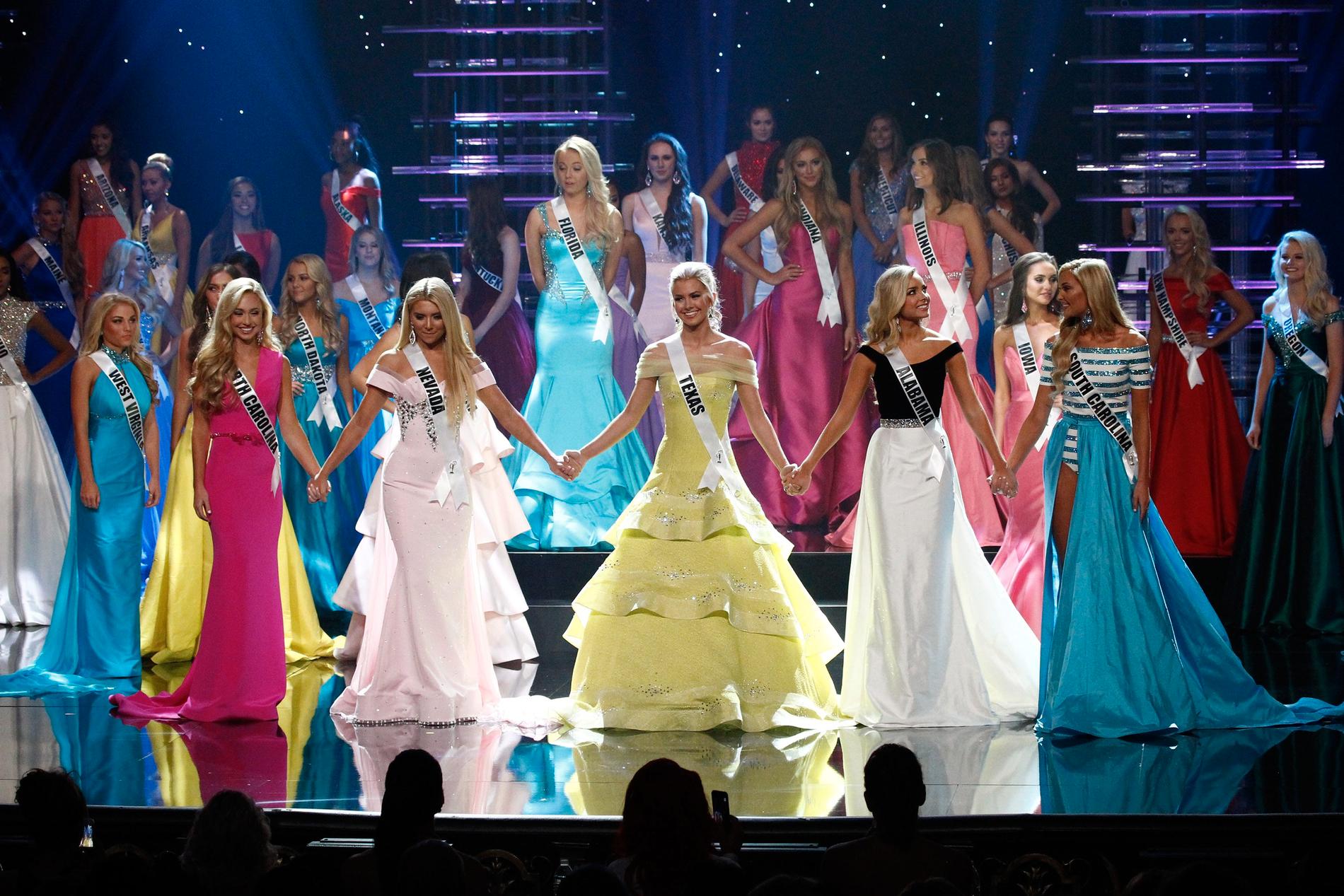 Skönhetstävlingen Miss Teen USA kritiseras för sin brist på mångfald.
