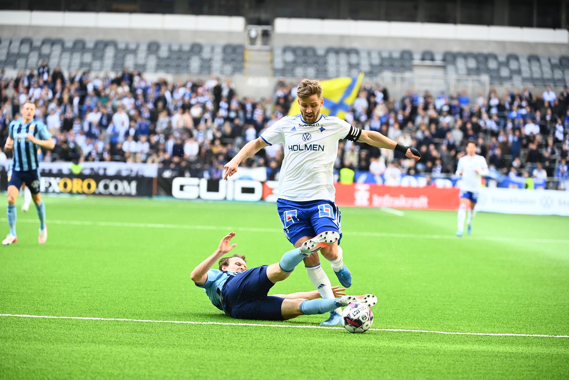 Tacklingen av Ekdal som ledde till straff för IFK Norrköping.