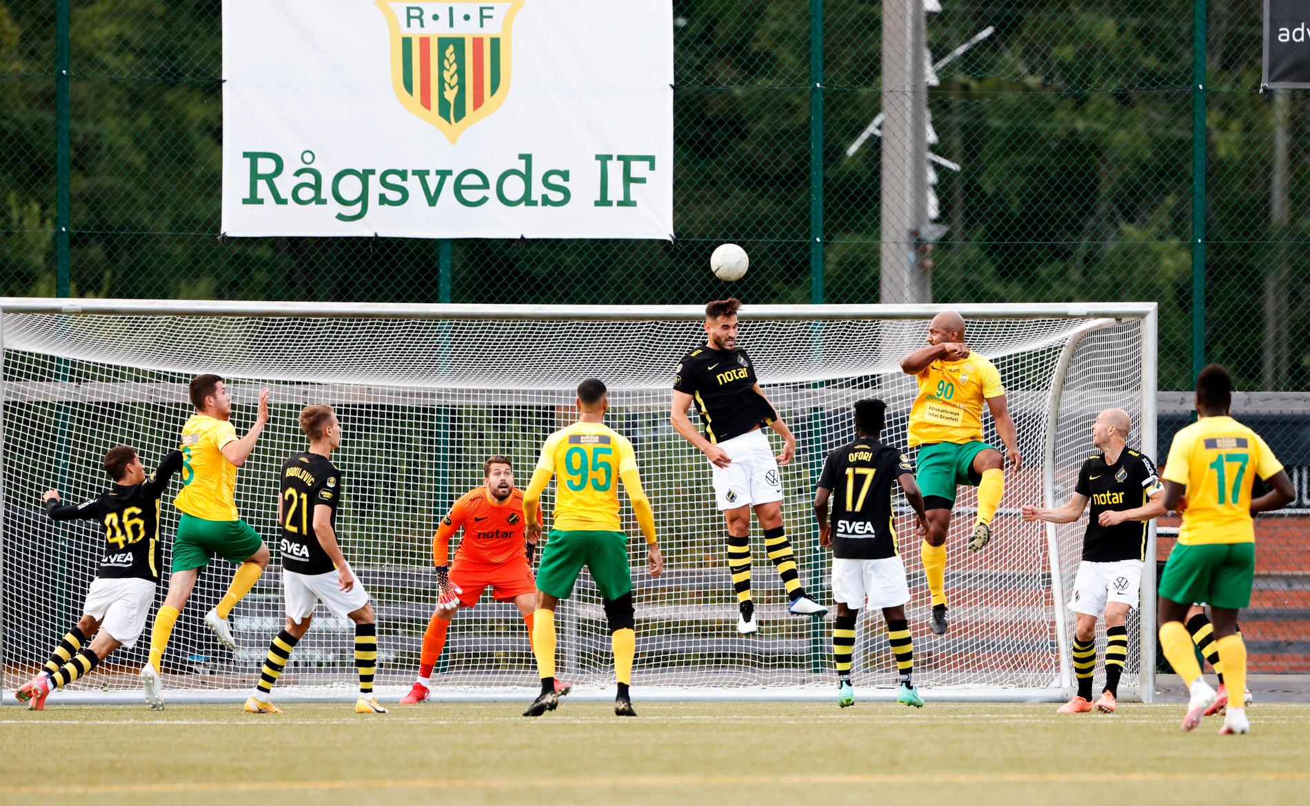 Rågsveds IF mot AIK i Svenska Cupen 2021. 