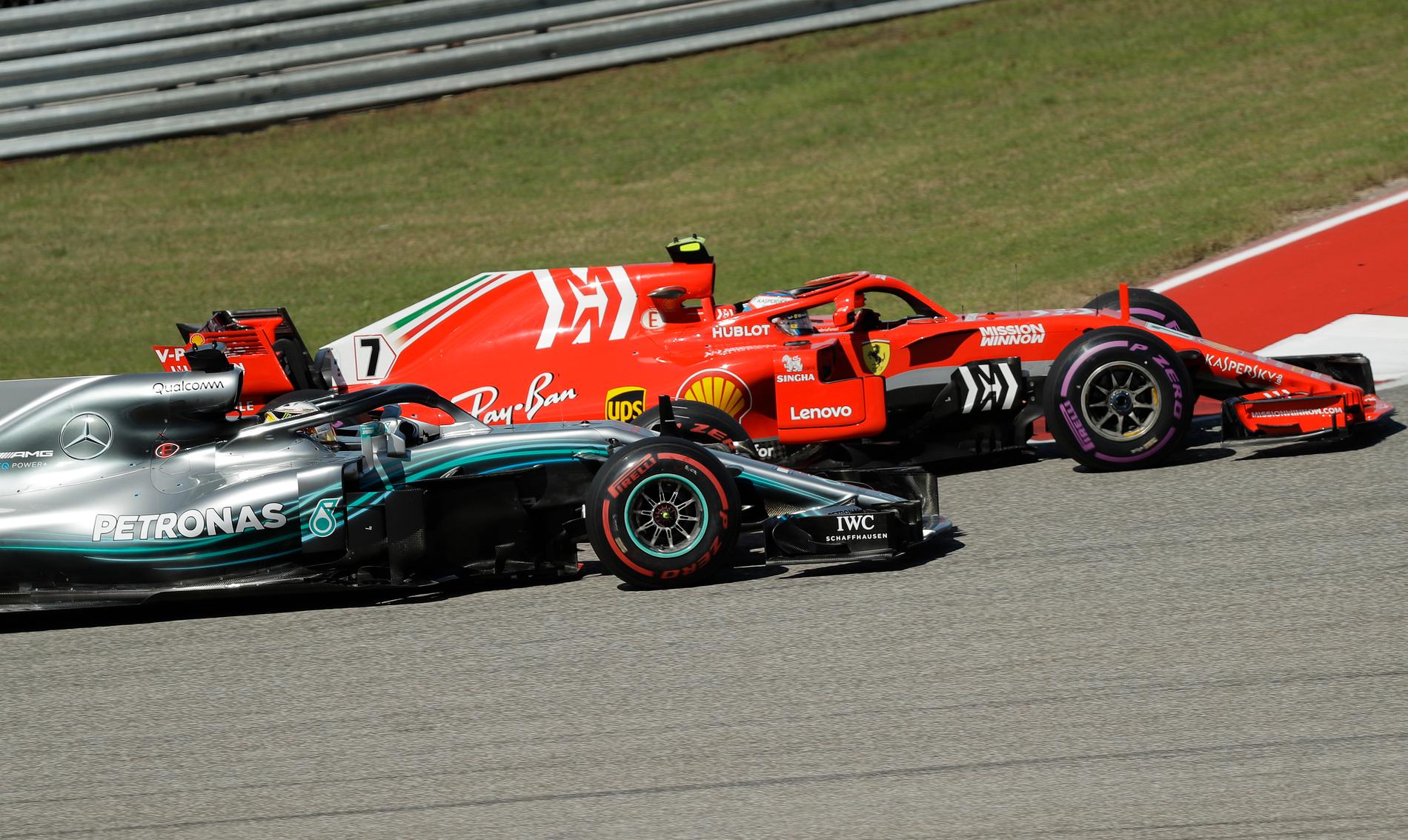 Kimi Räikkönen höll undan från Mercedes och Redbull