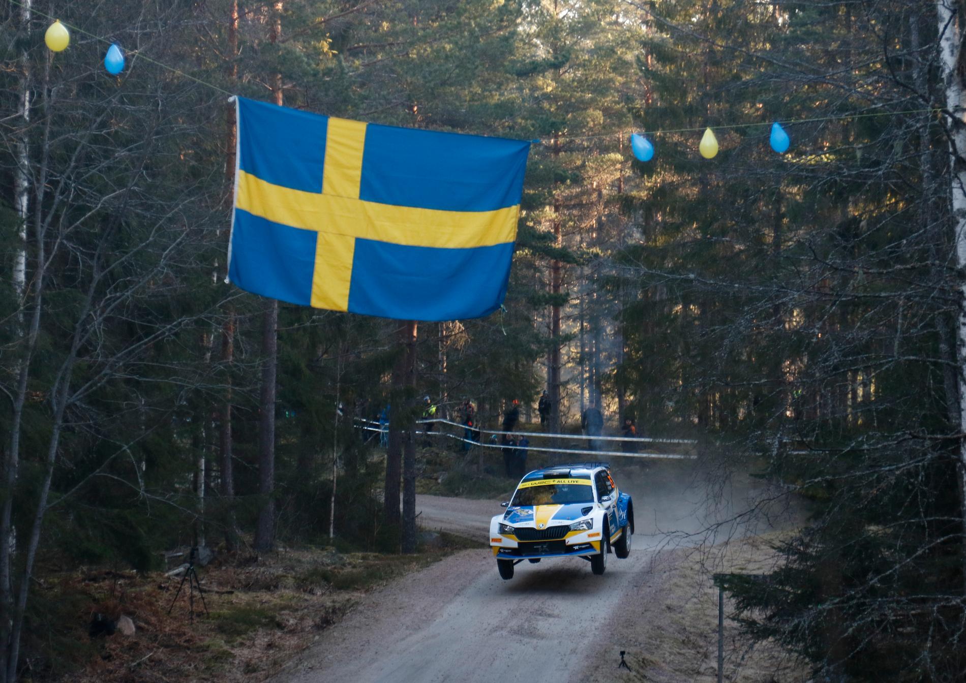 Vädret, vädret och åter vädret har varit snackisen i årets Rally Sweden. Inte nån snö eller is så långt ögat kunde nå på vissa sträckor.