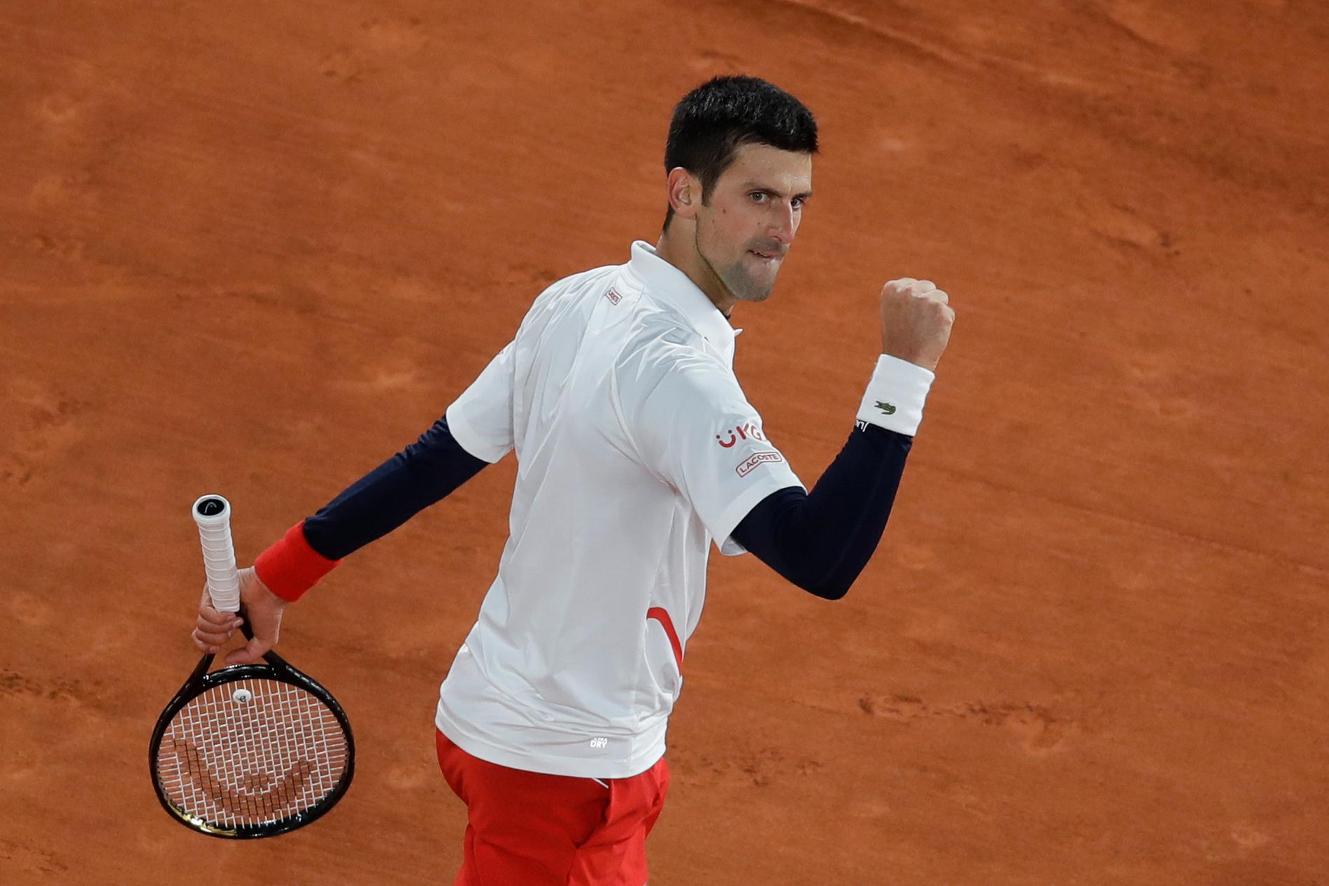 Novak Djokovic i kvartsfinalen i Paris.