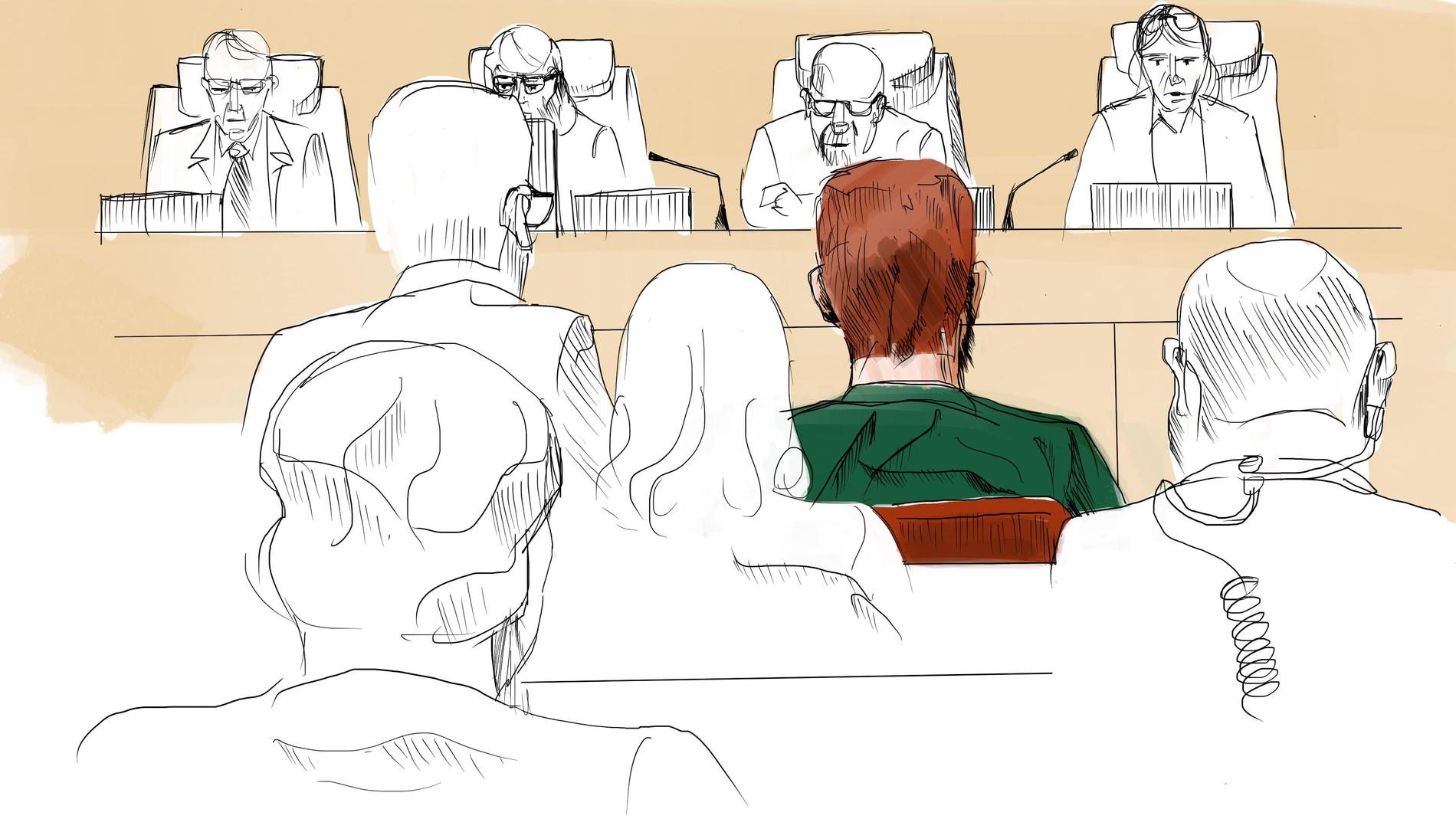 En teckning med den huvudåtalade 21-åringen under tingsrättsförhandlingen i Attunda tingsrätt, dit den flyttats från Sundsvall. Arkivbild.