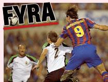 22 SEPTEMBER: Racing Santander–Barcelona 1-4. Minut 19: Messi slår ett inlägg till Zlatan som bufflar bort sin back och fläker in ledningsmålet med pannan.