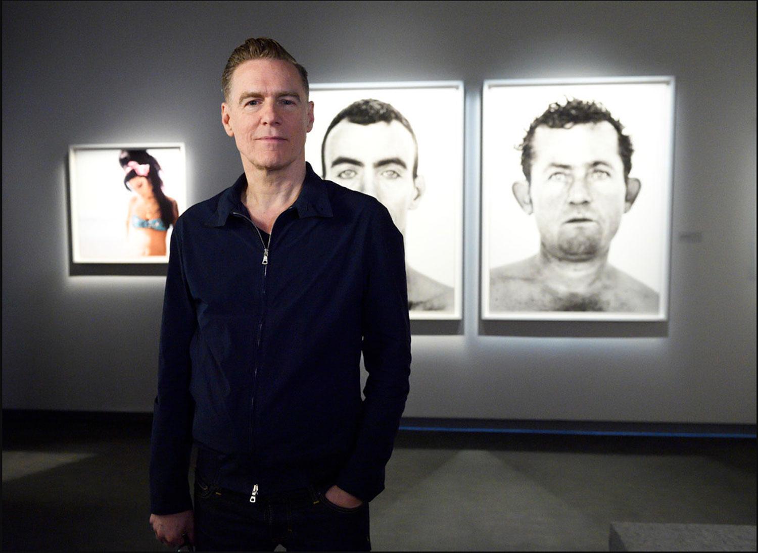 Bryan Adams ställer ut på Fotografiska i Stockholm.