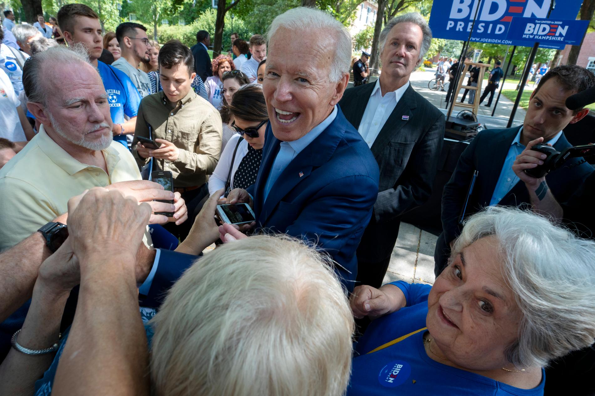 Den demokratiske presidentaspiranten och tidigare vicepresidenten Joe Biden kampanjar i New Hampshire.