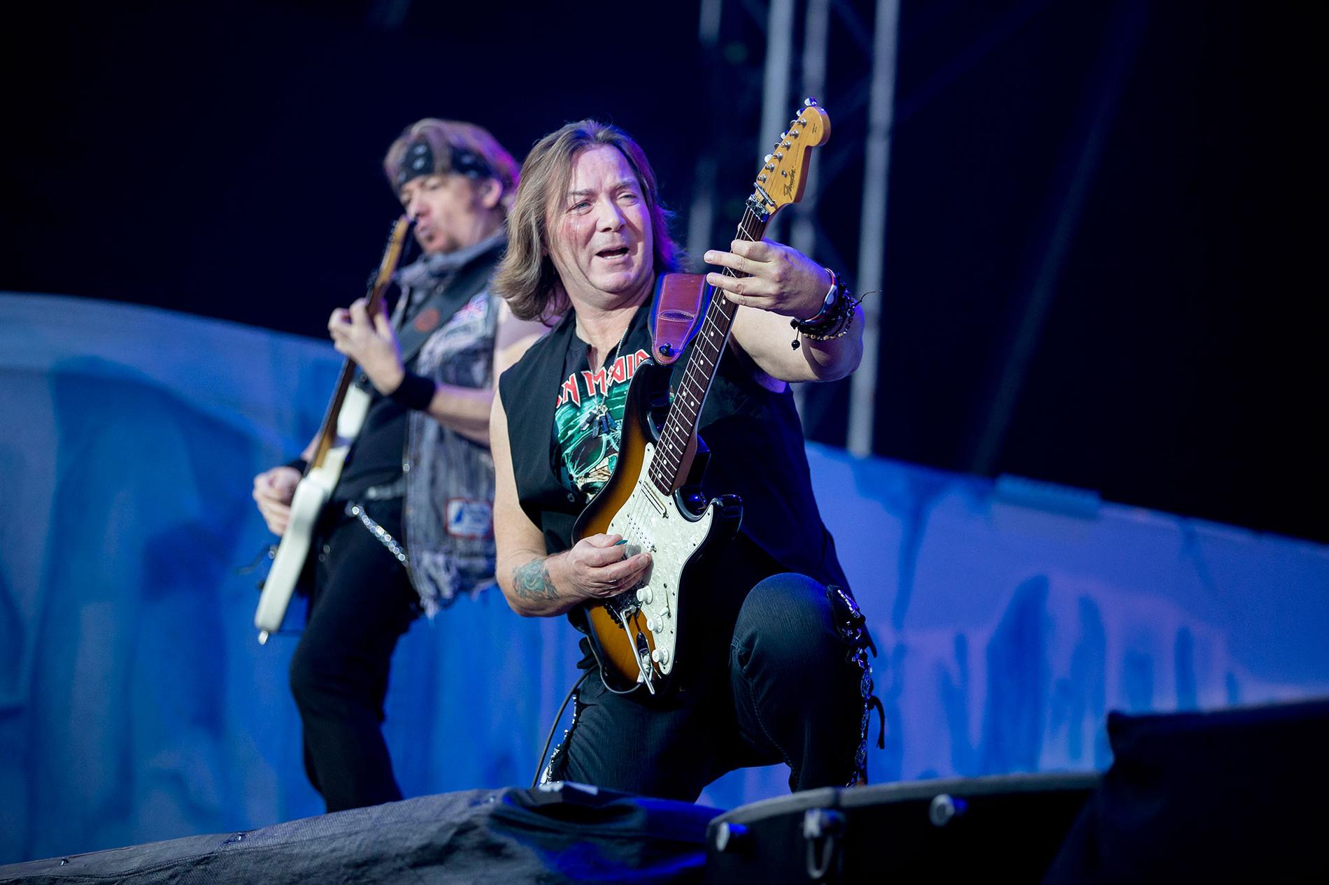 Iron Maiden på Malmö stadion 2013. Gitarristerna Adrian Smith och Dave Murray.