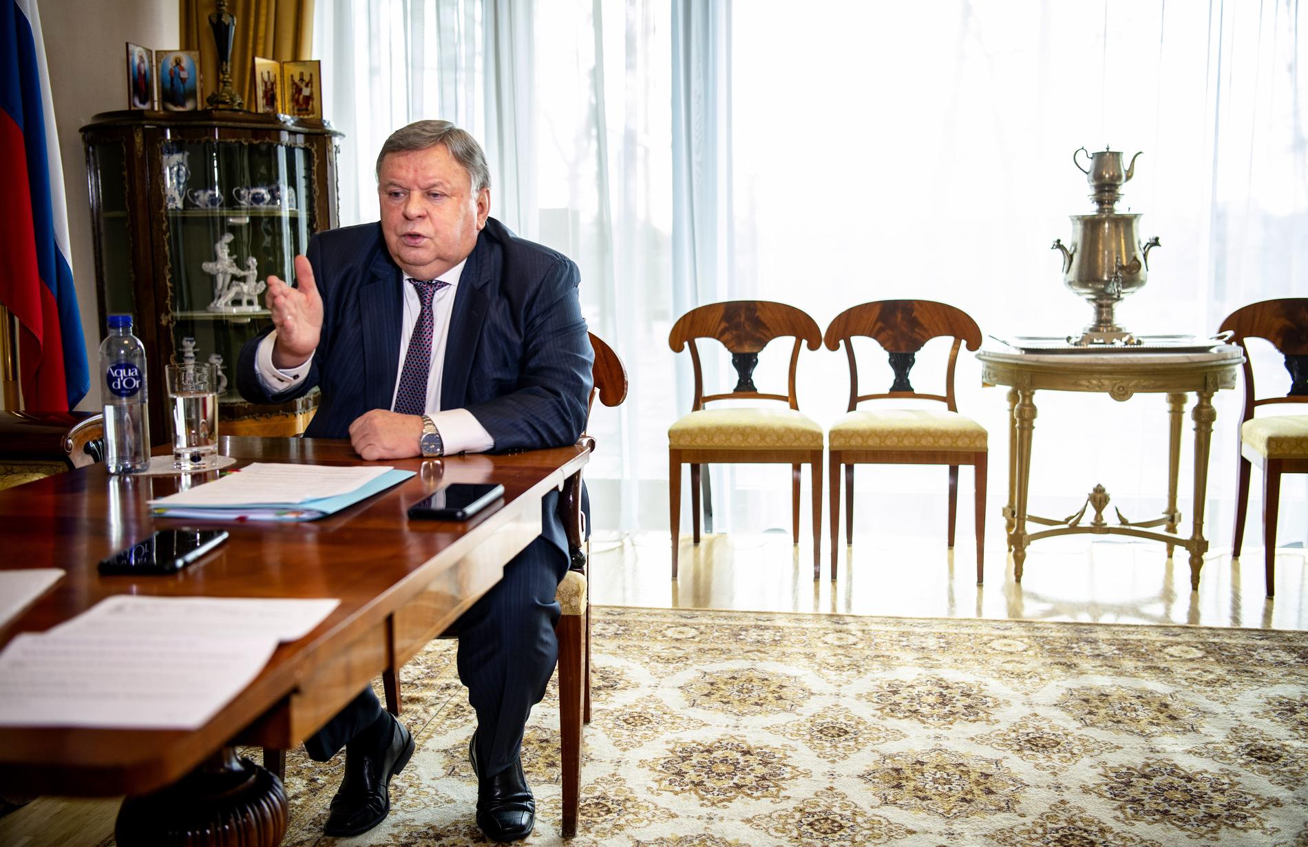 Rysslands ambassadör i Sverige, Viktor Tatarintsev, under en intervju med Aftonbladet häromåret.