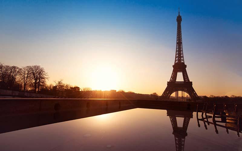 1 282 kronor låg snittpriset för en hotellnatt i Paris i februari