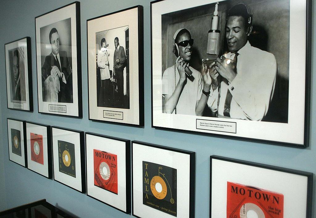 Leon Ware skrev musik åt Marvin Gaye och Michael Jackson, och arbetade sedan 20-årsåldern på Motown.