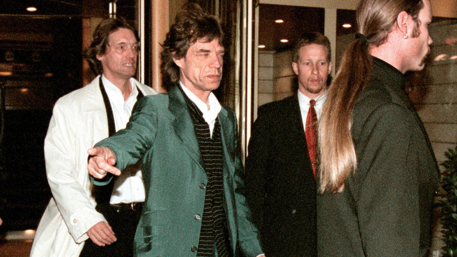 Johannes Brost och Mick Jagger 1998.