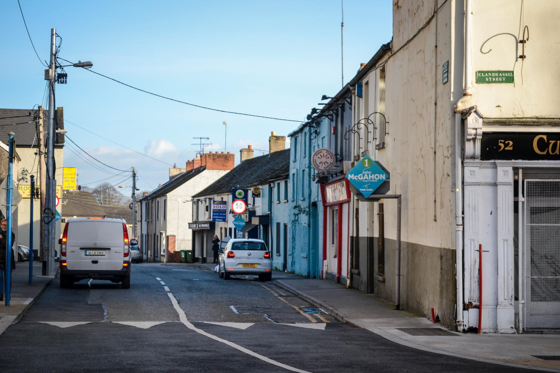 Dundalk är en något bedagad gränsstad i norra delen av republiken Irland, med knappt 40 000 invånare.