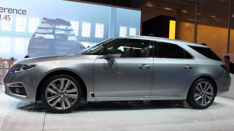 Saab visade också kombimodellen av nya 9-5. Foto: Martin Ström