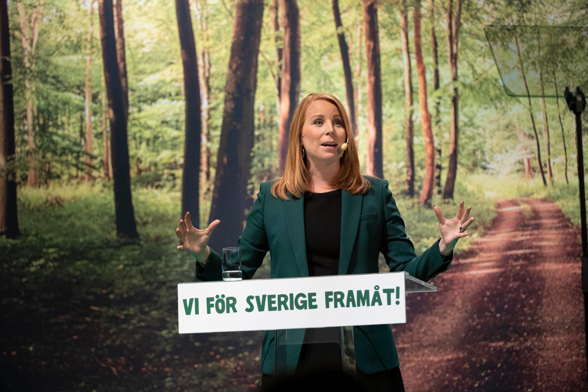 Centerpartiets partiledare Annie Lööf talar under partiets stämma på CCC i Karlstad.