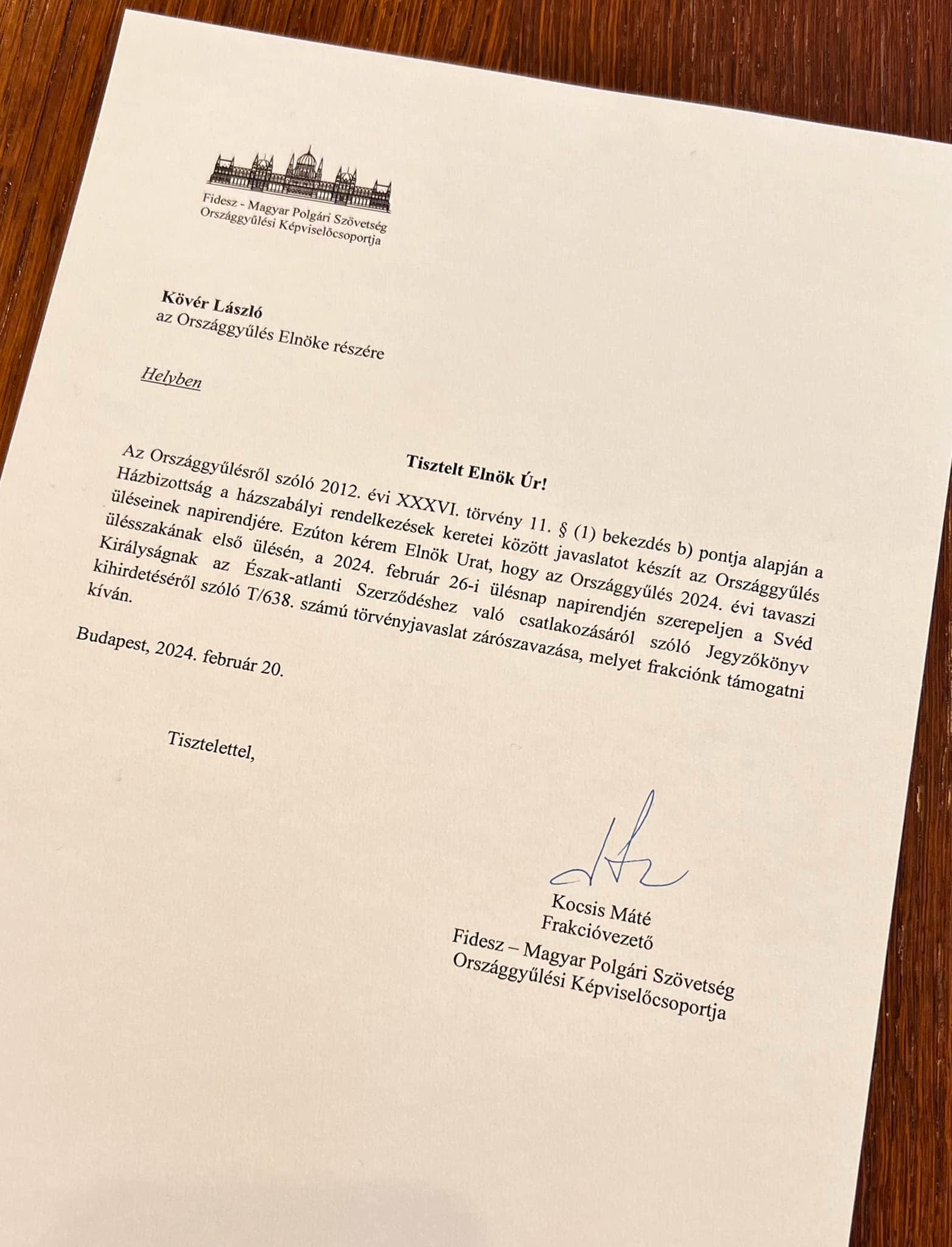 Fidesz gruppledare Kocsis Máté signerade brev om att det styrande partiet är redo att släppa in Sverige i Nato på måndag.