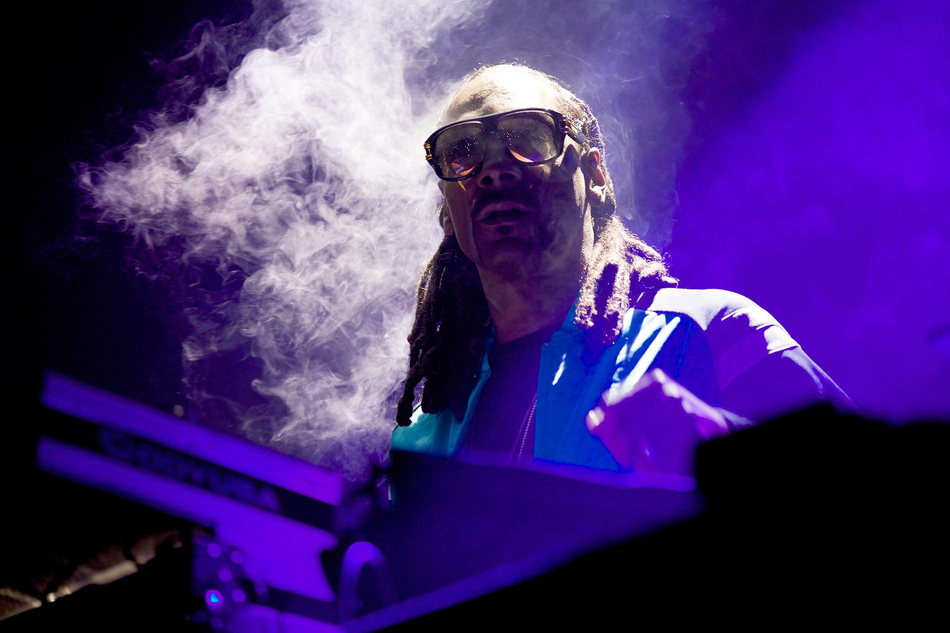 Snoop Dogg under en spelning i London i december.