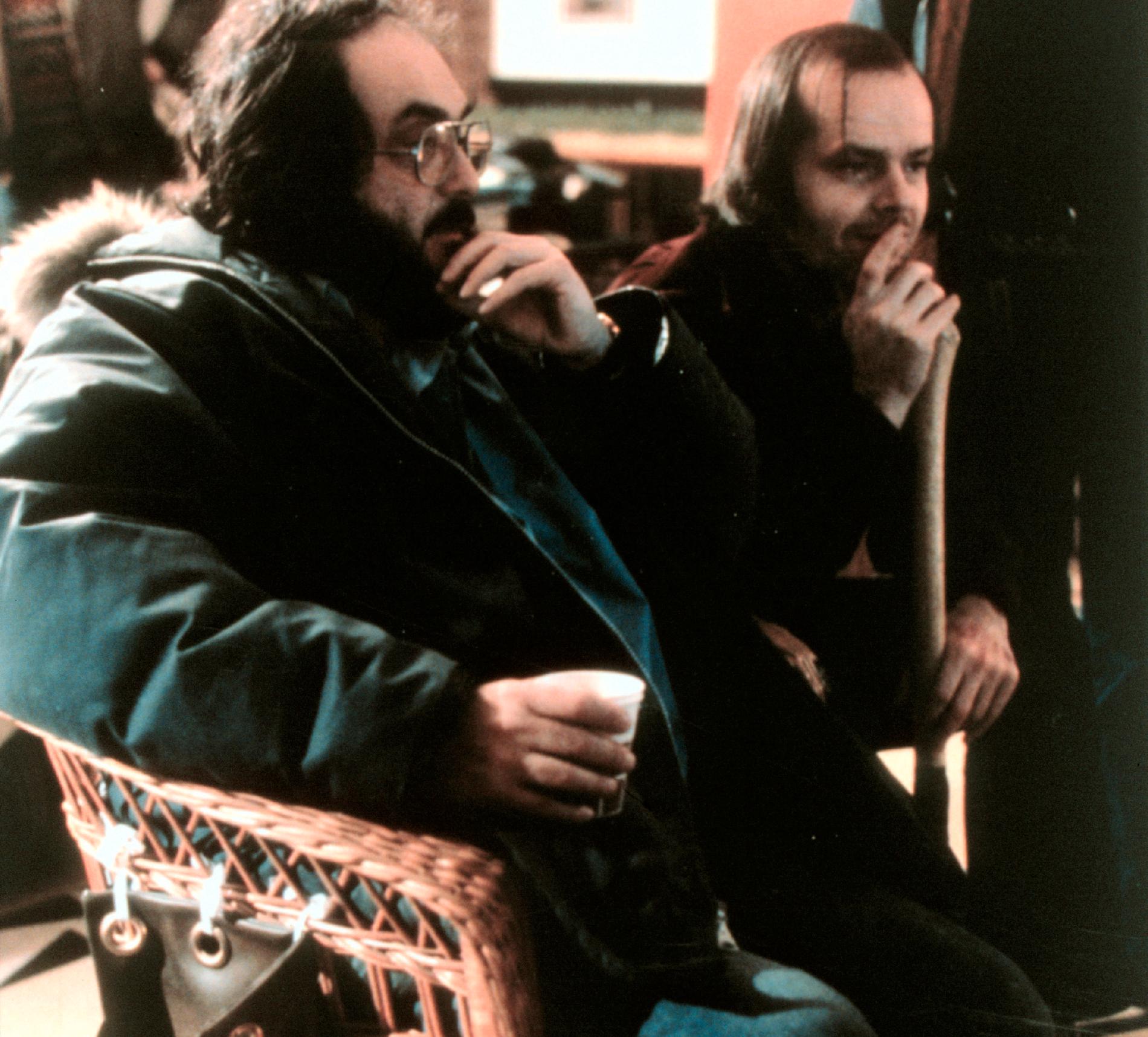 Regissören Stanley Kubrick och Jack Nicholson under inspelningen av ”The Shining”.