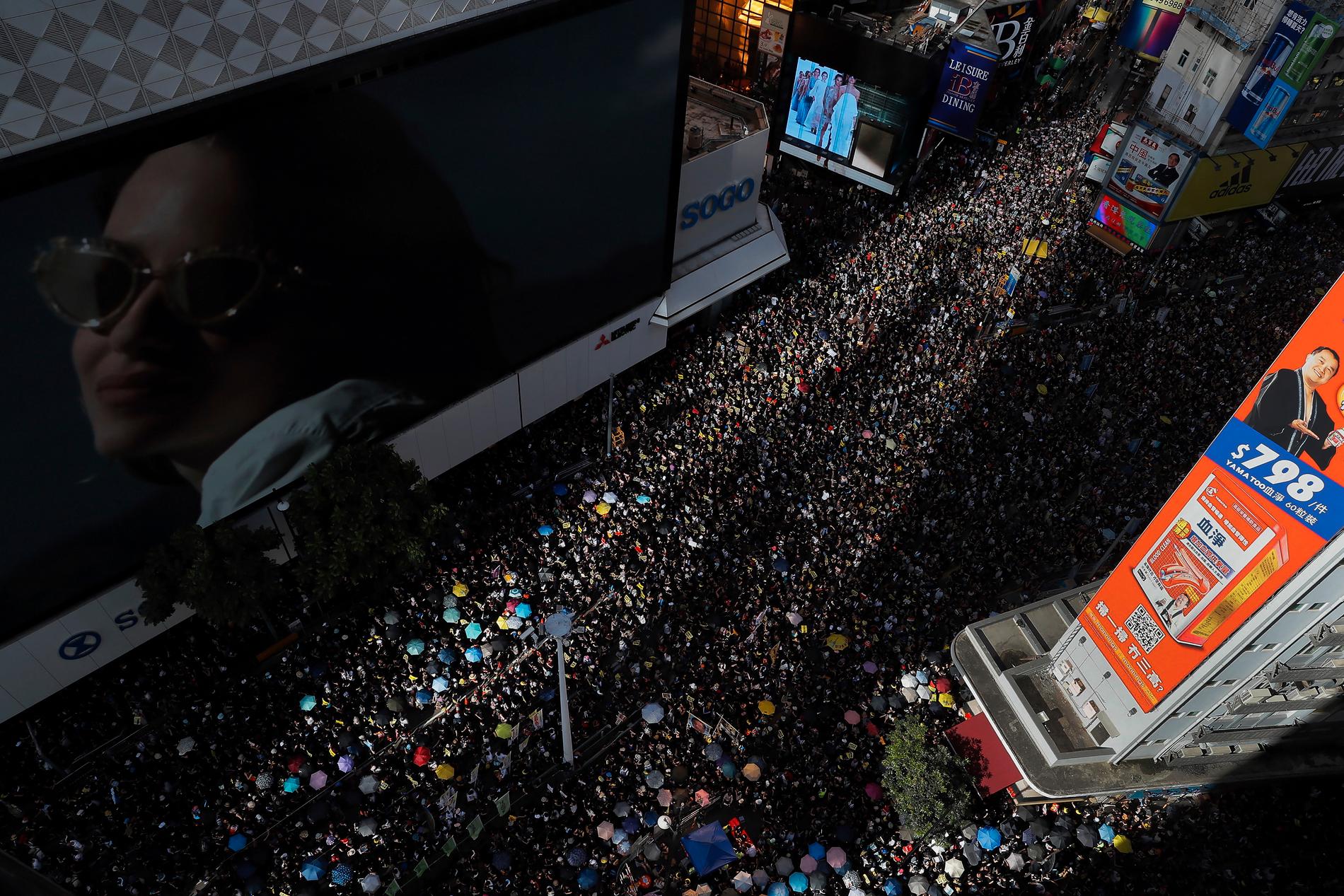 Den 1 juli hölls en av de största protesterna hittills, då gatorna i Hongkong svämmade över av demonstranter.