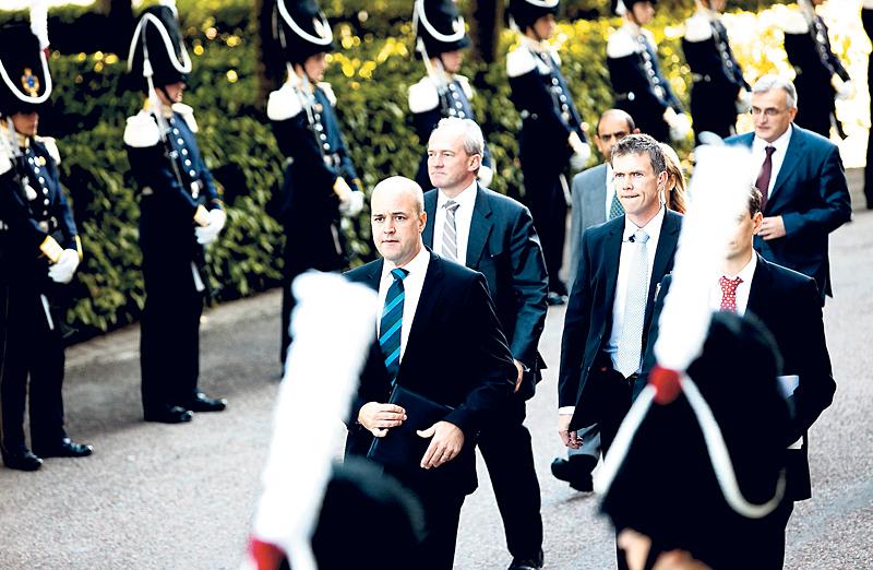 absolut kontroll Fredrik Reinfeldt vid riksdagens öppnande 2009.