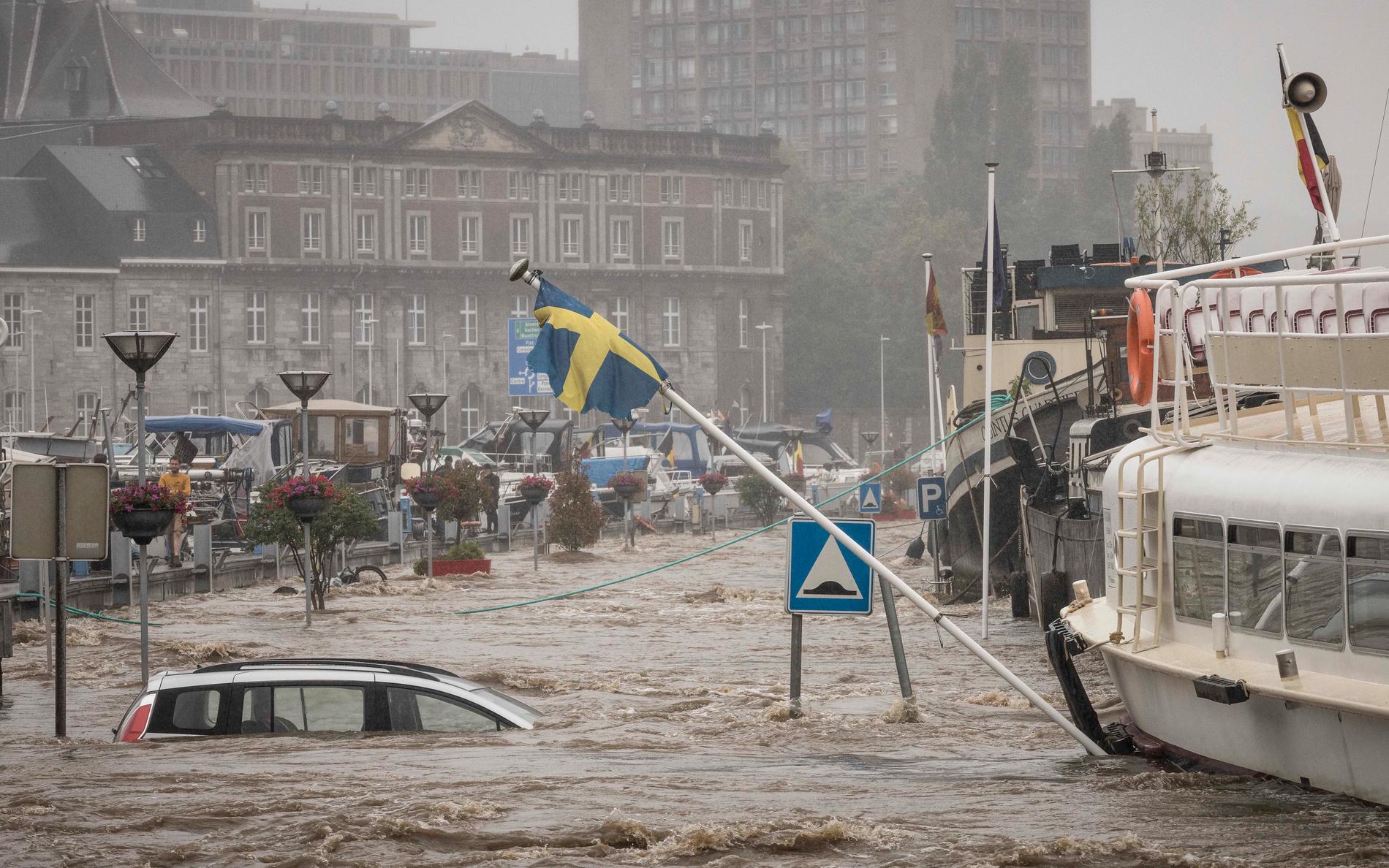 Stora översvämningar i Liège.