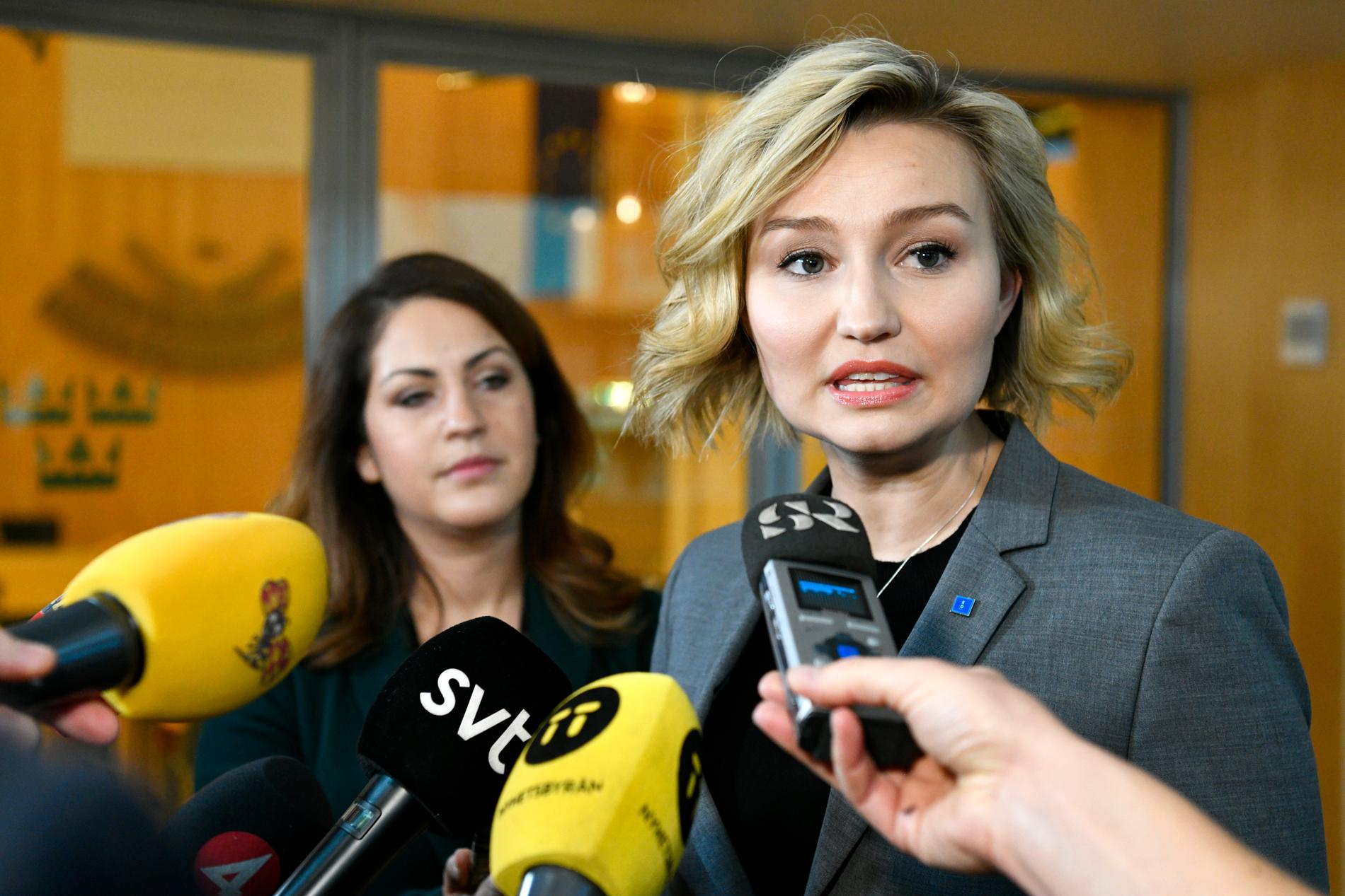 Kristdemokraternas partiledare Ebba Busch Thor (KD) är orolig över Allianssamarbetet.