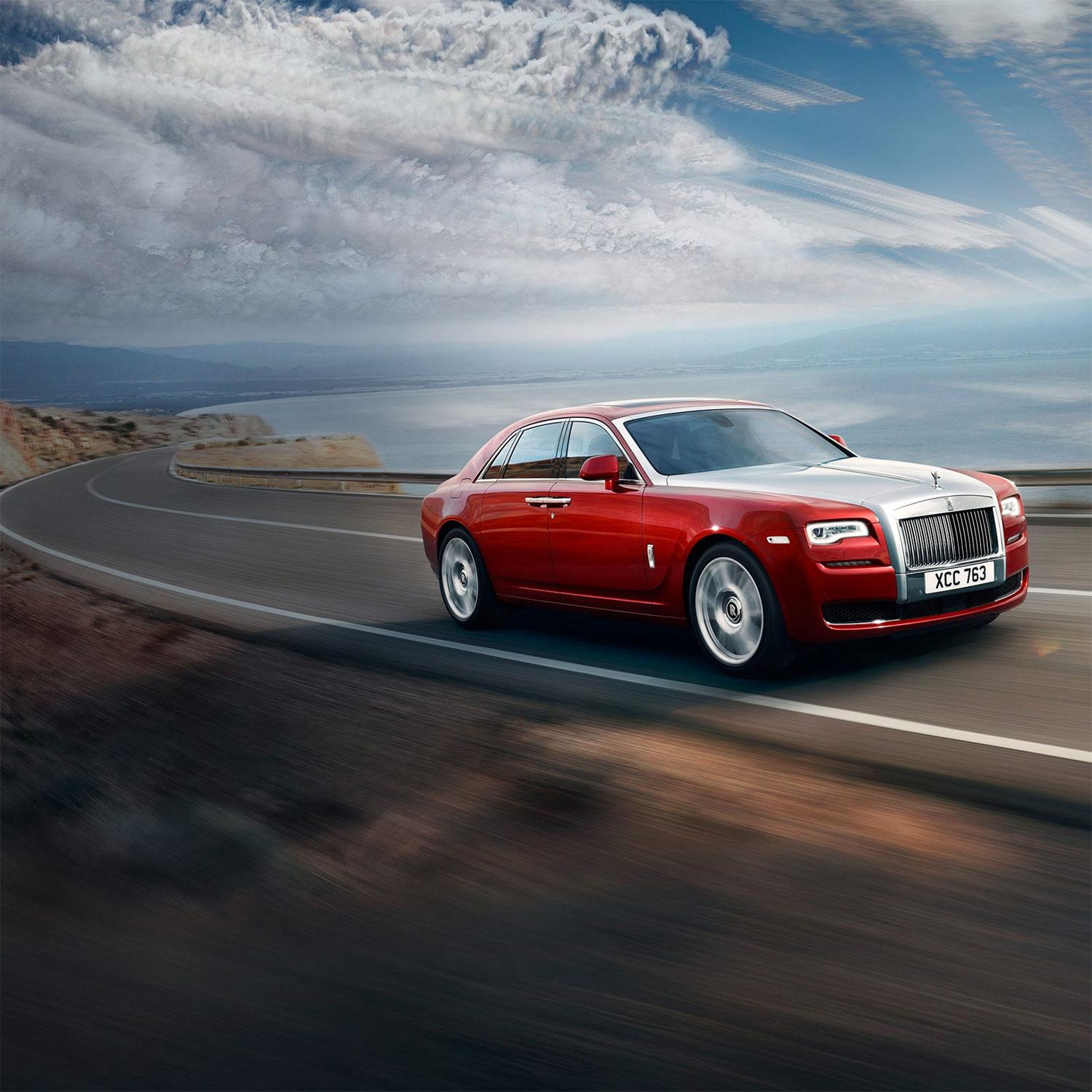 En bil av modellen Ghost återkallade Rolls Royce.