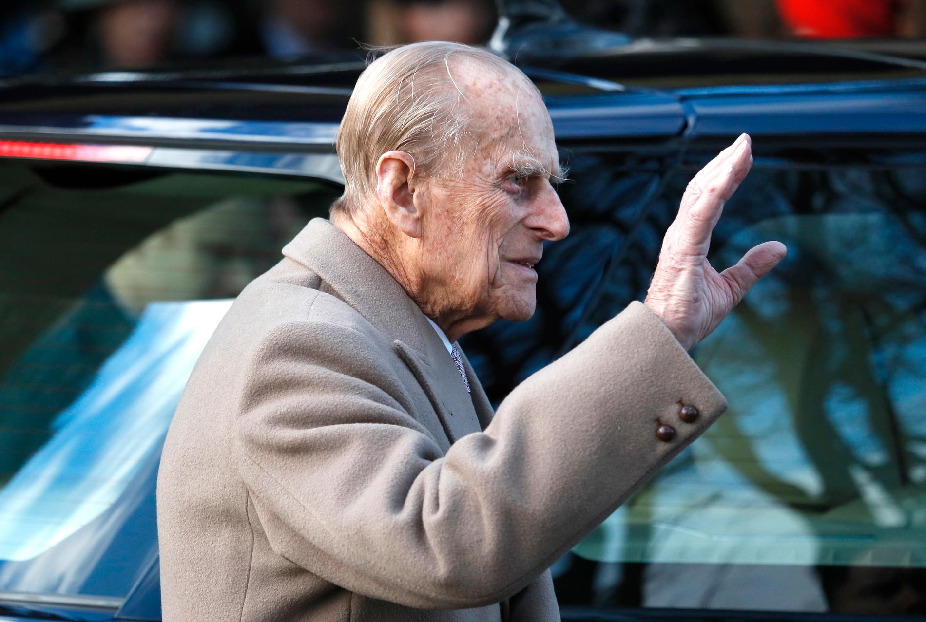 Prins Philip, 97, bestämde sig för att sluta köra bil efter den svåra krocken i januari då två kvinnor skadades. 