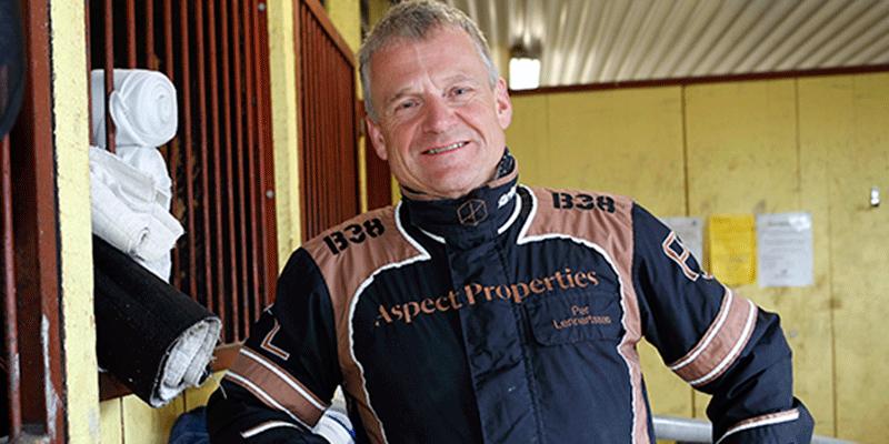 Per Lennartsson kämpar för att komma tillbaka som travkusk – efter den otäcka hästolyckan