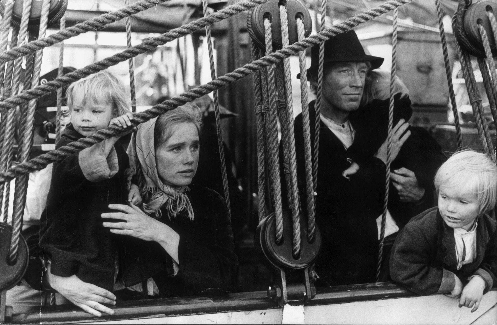 Liv Ullmann som Kristina och Max von Sydow som Karl Oskar i Jan Troells film "Utvandrarna", som visas på Stockholms filmfestival för att hedra von Sydow. Arkivbild.
