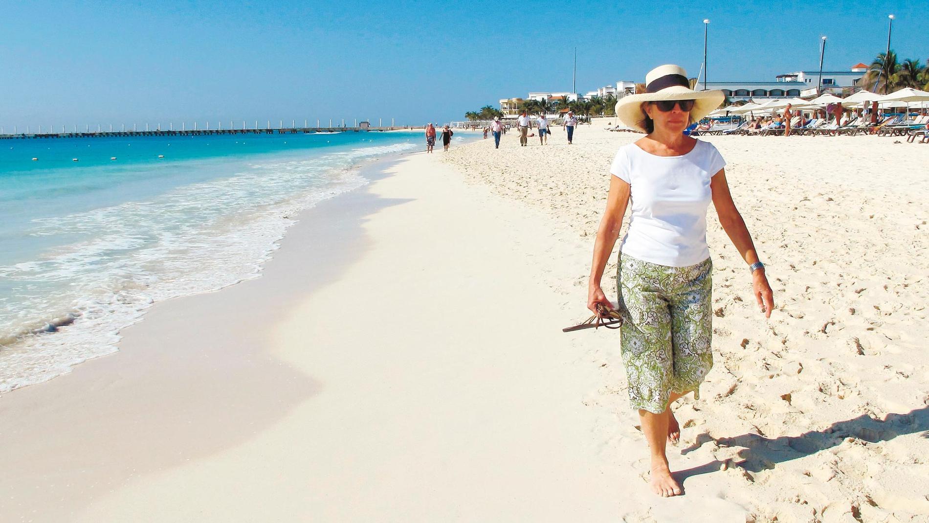 Lena Bermann lämnade Sverige för ett nytt liv som krögare med sin man Per i Playa del Carmen. ”Jag är överlycklig att vi åkte”, säger hon.