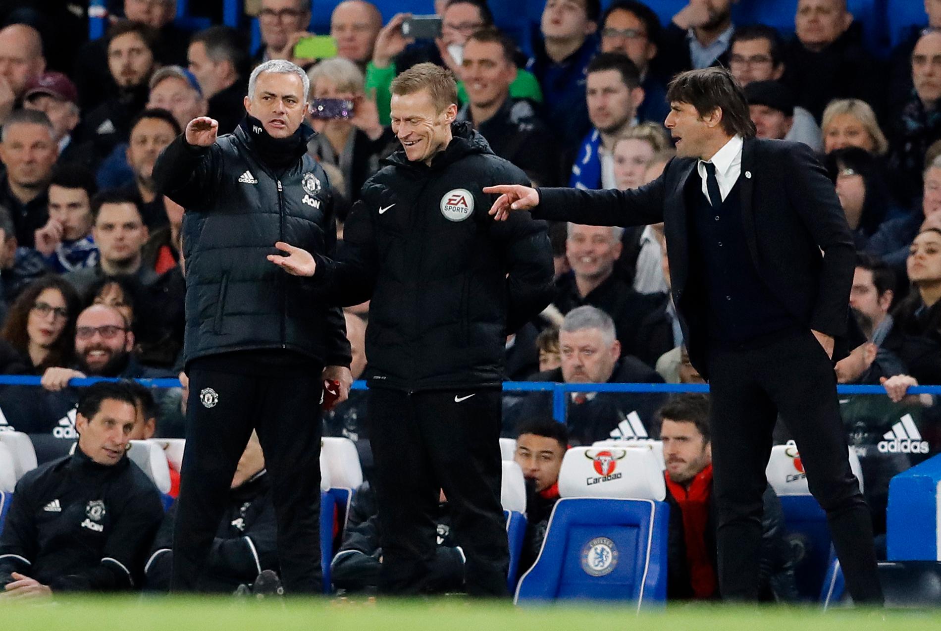 José Mourinho och Antonio Conte är oense i FA-cupkvartsfinalen på Stamford Bridge förra säsongen.