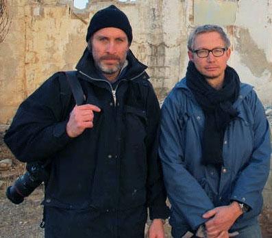 Niclas Hammarström och Magnus Falkehed i Syrien innan de blev bortförda.