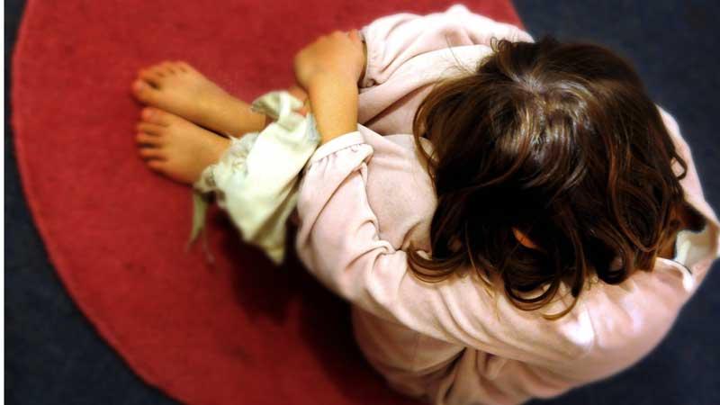 Barn till ensamstående föräldrar löper större risk för att må psykiskt dåligt.