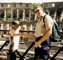 2001 Linus på upptäcksfärd i Colosseum med Lars Göran.