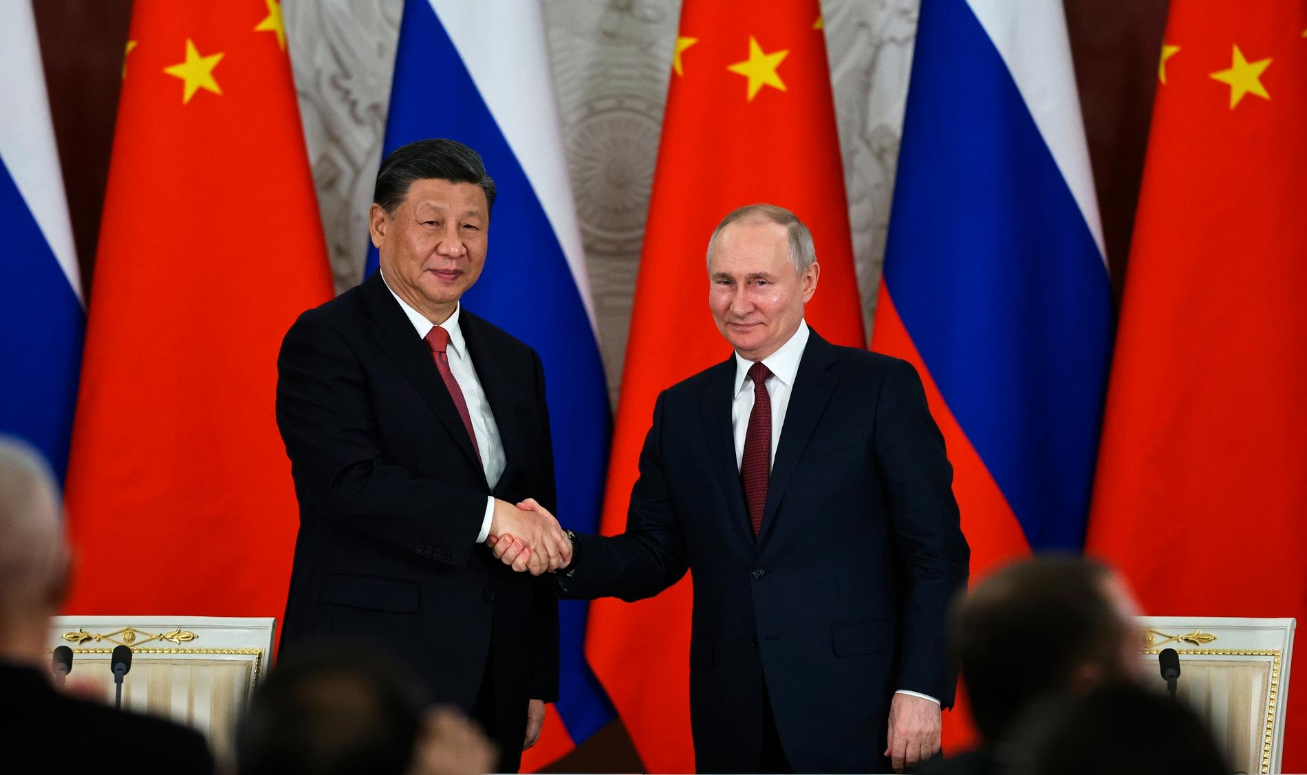 Xi Jinping och Vladimir Putin. Kina och Rysslands mer aggressiva uppträdande påverkar svensk säkerhetspolitik. 