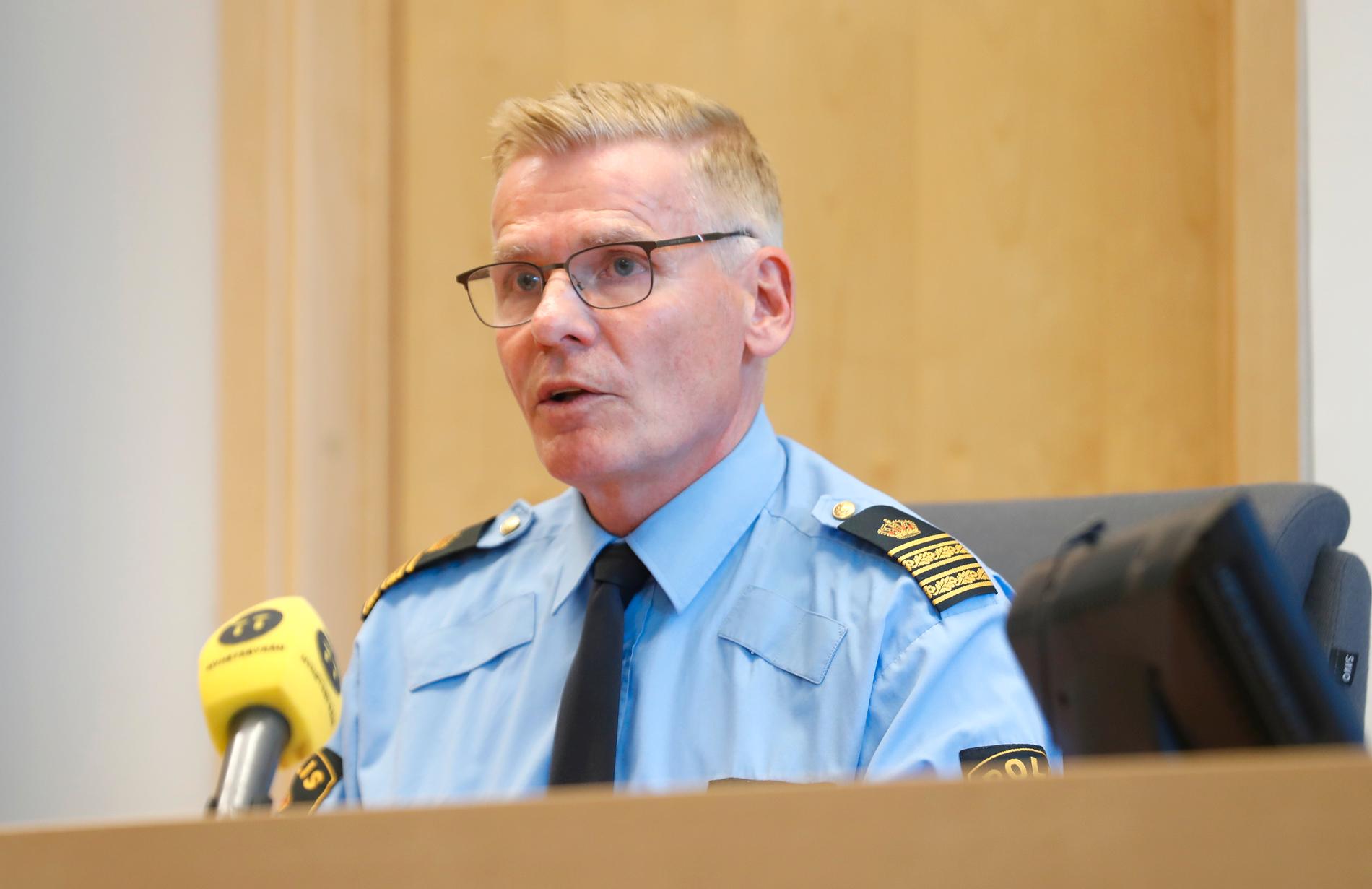 Jan Staaf, chef för utredningssektionen i region Öst, under onsdagens pressträff.